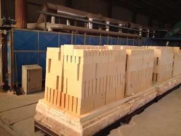 65% Tinggi Alumina Refractory Brick Anti Stripng Thermal Isolasi Untuk Kiln Kaca