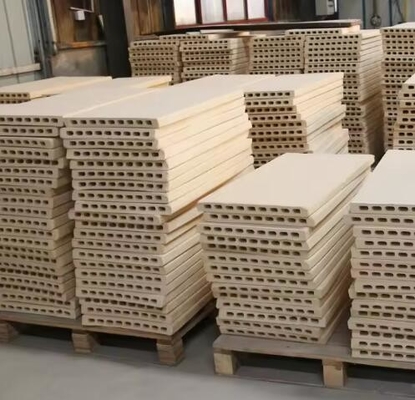 Furnitur tungku tahan api Cordierite Mullite Plate Untuk Keramik Tunnel Tungku Rak