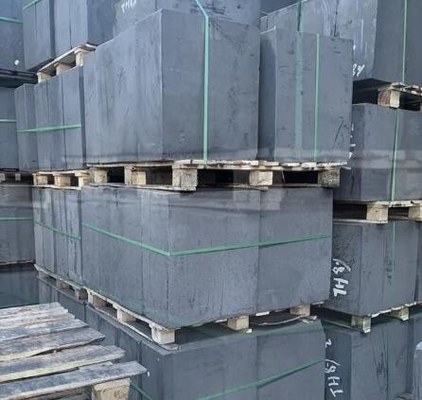 Blok Grafit Ekstrusi Tinggi Berkualitas Tinggi Edm Square Blok Pemanasan Grafit Bulat Untuk Pengeboran