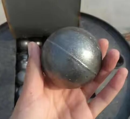 Tinggi Chrome 20-180mm Digunakan untuk Industri Cement Power Mining