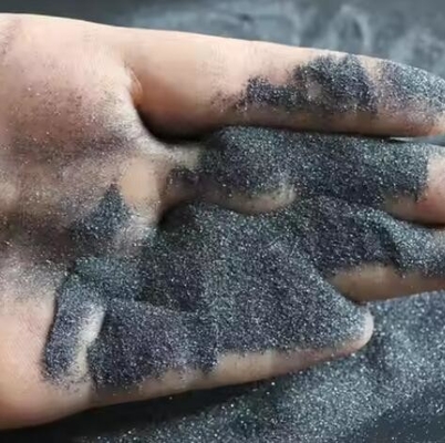 Suhu Tinggi Refractory Bulk Silicon Carbide Hitam 98% SiC Silicon Carbide Powder 200 Grit 400 Grit