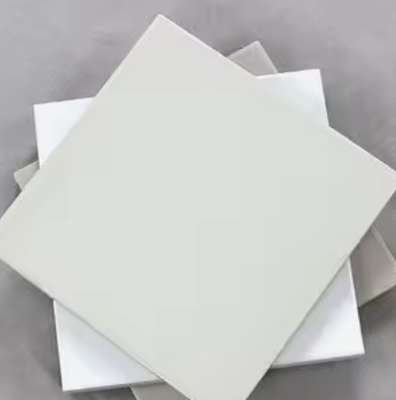 Zirconia Al2O3 Keramik Lempeng Persegi Tungku Suhu Tinggi Aplikasi Industri Pemotongan Khusus Pengolahan Pengelompokan RongSheng
