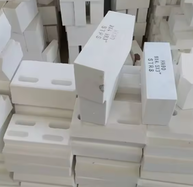 Alumina Tinggi Murni Corundum Mullite Brick Suhu Tinggi Tungku Tungku Corundum Mullite Brick Refractory